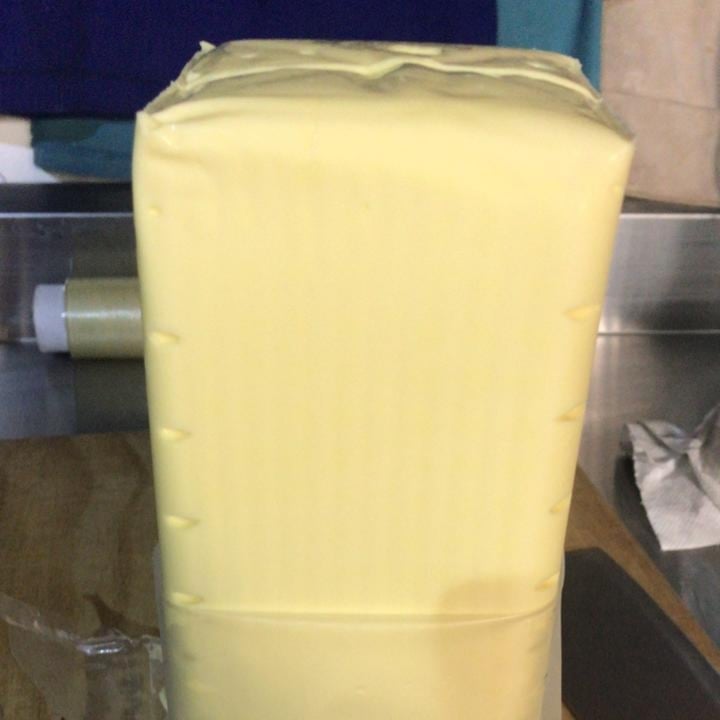 review photo of Mama’s Mozza Vegetal Queso Vegetal Mama's Mozza shared by @carlacorreajimenez on 08 Jan 2021 - review