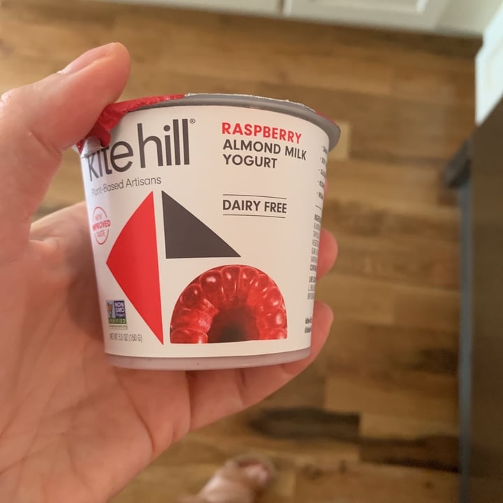 photo of Kite Hill Peach Almond Milk Yogurt shared by @melissanelson13 on  29 Mar 2020 - review