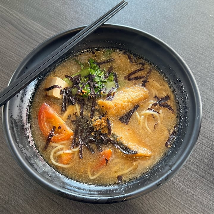 photo of Makan Vegan Geylang Fish soup ramen shared by @skootykoots on  06 Jul 2022 - review