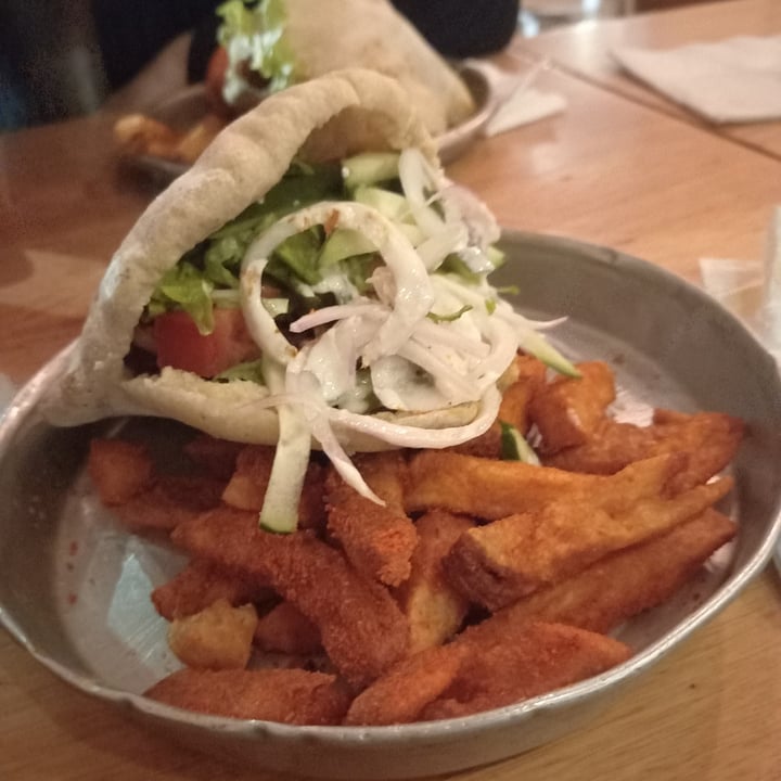 photo of Benaim Shawarma de Coliflor shared by @nativegantandil on  10 Oct 2021 - review