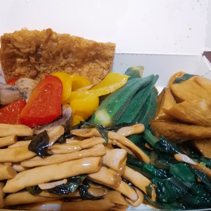 photo of Tian-Tian Vegetarian Restaurant Vegetable Biandang shared by @yxl22 on  01 Dec 2020 - review