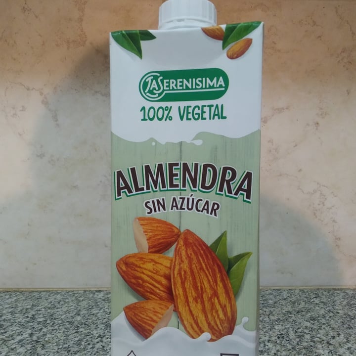 review photo of La Serenísima Leche de Almendras Sin Azúcar shared by @marugiann on 25 Dec 2021 - review