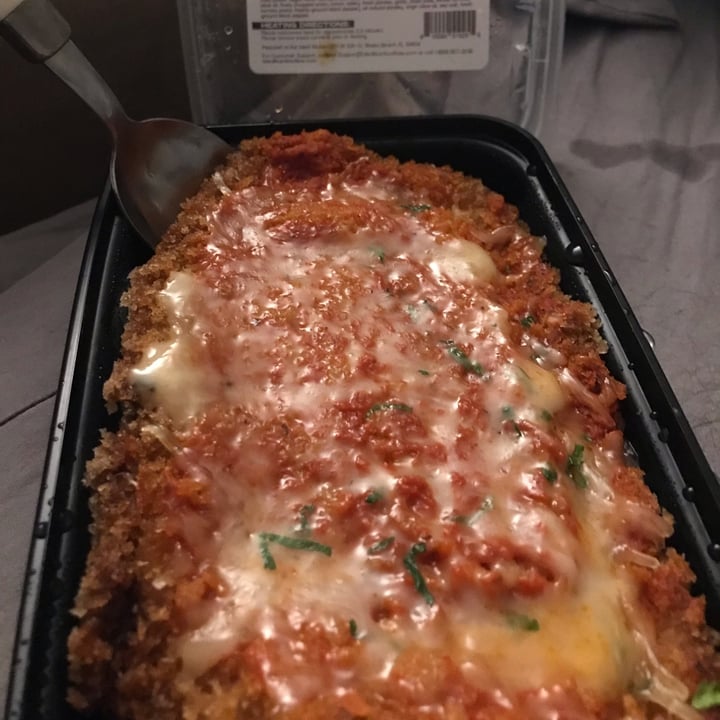 photo of Ideal Nutrition Vegan eggplant parmigiana shared by @veganlibrarian on  15 Feb 2022 - review