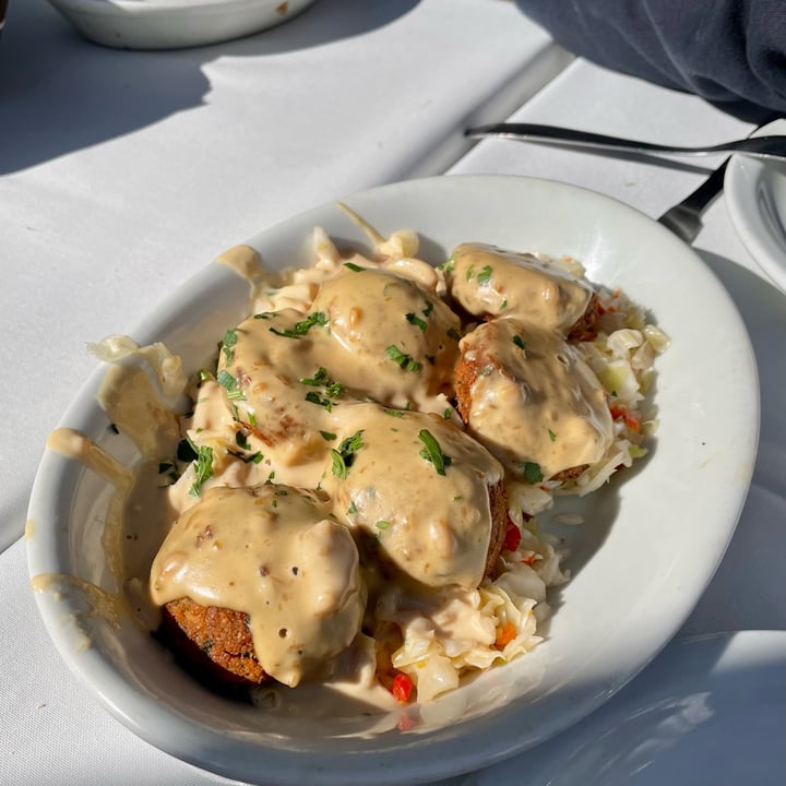 review photo of Sarkis Falafel shared by @yayimarinaro on 03 Jul 2022 - review