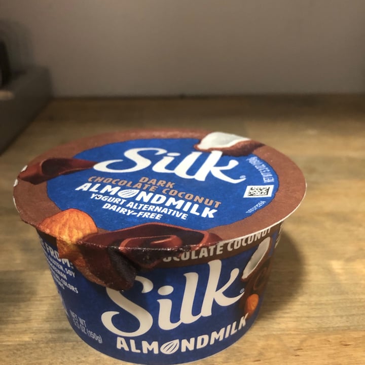 review photo of Silk Almondmilk Coconut Chocolate Yogurt Alternative shared by @dianak on 28 Dec 2020 - review