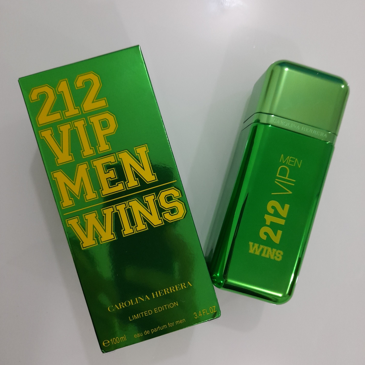 Carolina Herrera 212 Vip Men Wins Review | abillion