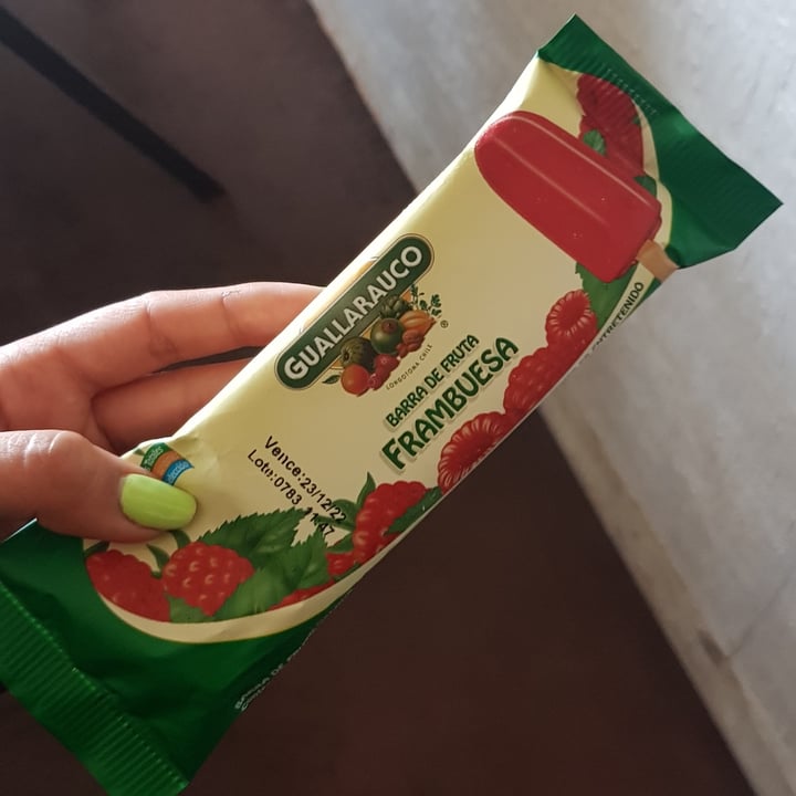 photo of Guallarauco Barra de Fruta Frambuesa shared by @resisteanimal on  04 Mar 2022 - review
