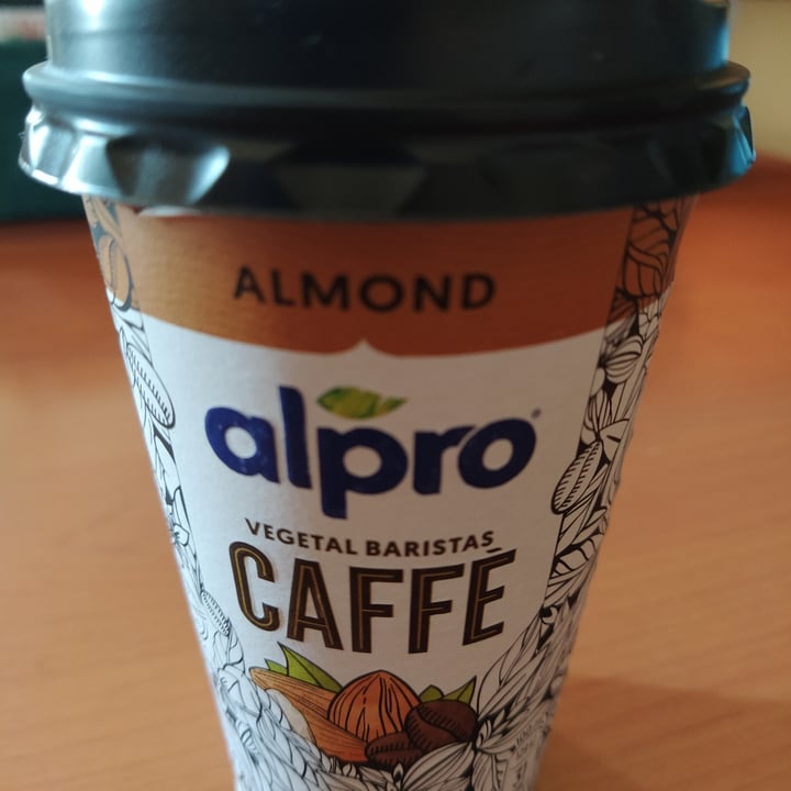 photo of Alpro Plant-based Baristas Almond/Mandel Caffe shared by @mariaelena on  16 Jul 2020 - review