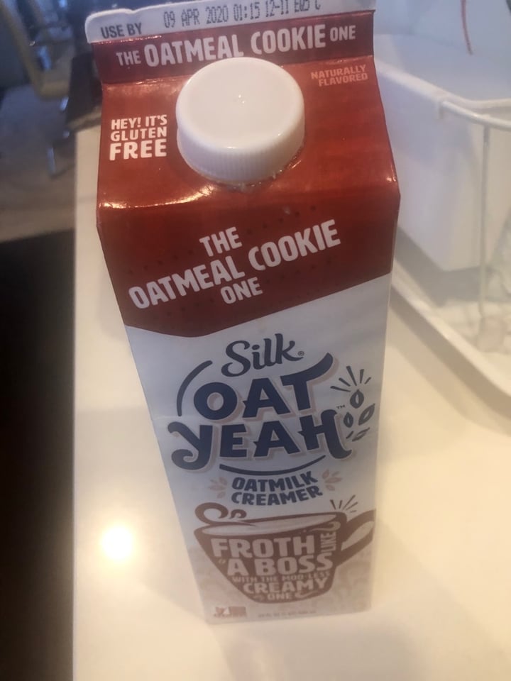 photo of Silk Oat Yeah Oat Meal Cookie Creamer shared by @tatianamgriffin on  06 Apr 2020 - review