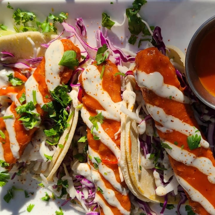 review photo of Tucos Taco Lounge Buffalo Tempeh Tacos shared by @tinyt1617 on 14 Jul 2021 - review