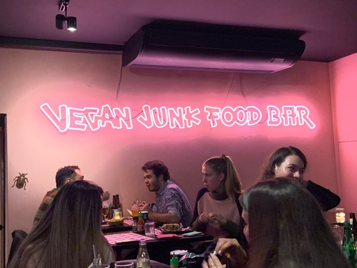 photo of Vegan Junk Food Bar Kapsalon shared by @plantsareallweneed on  14 Oct 2019 - review