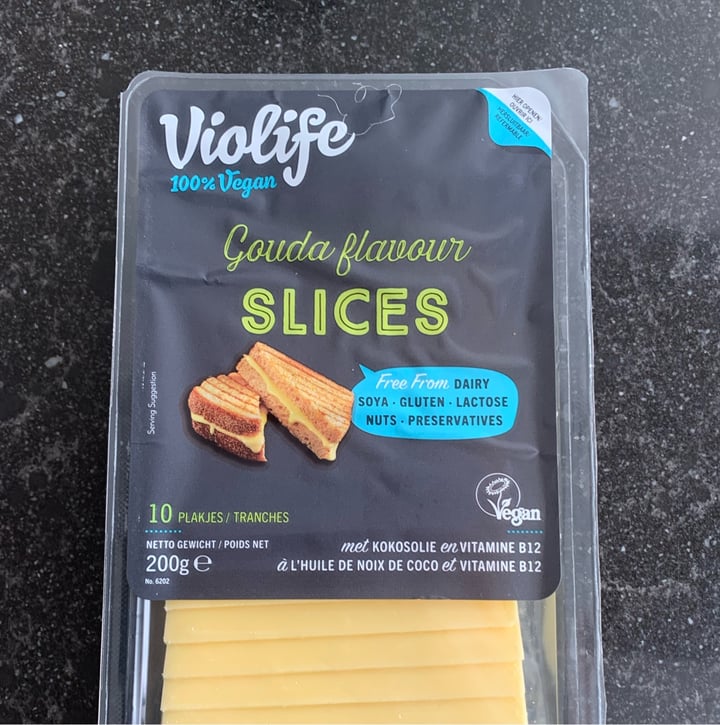 review photo of Violife Bloque sabor Gouda shared by @phdmonkey on 10 Jun 2022 - review
