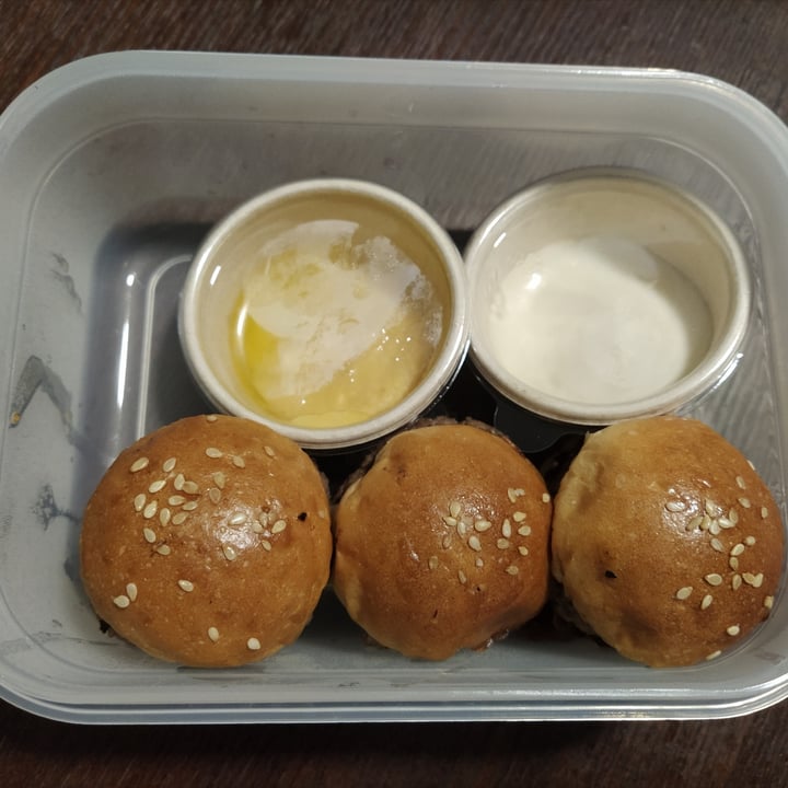 photo of Privé Wheelock Impossible™ Mini Burgers shared by @minli on  29 Jul 2020 - review