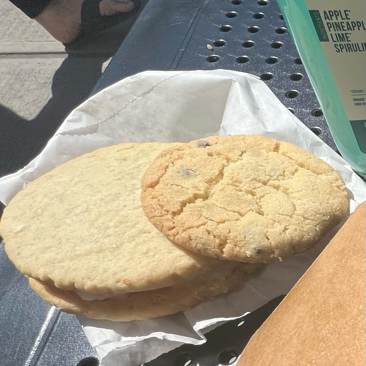 photo of Kb & Co cookies shared by @driddel on  23 Jul 2022 - review