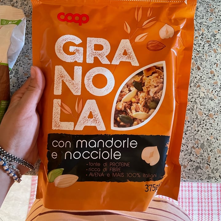 photo of coop granola shared by @vale95 on  15 Aug 2022 - review