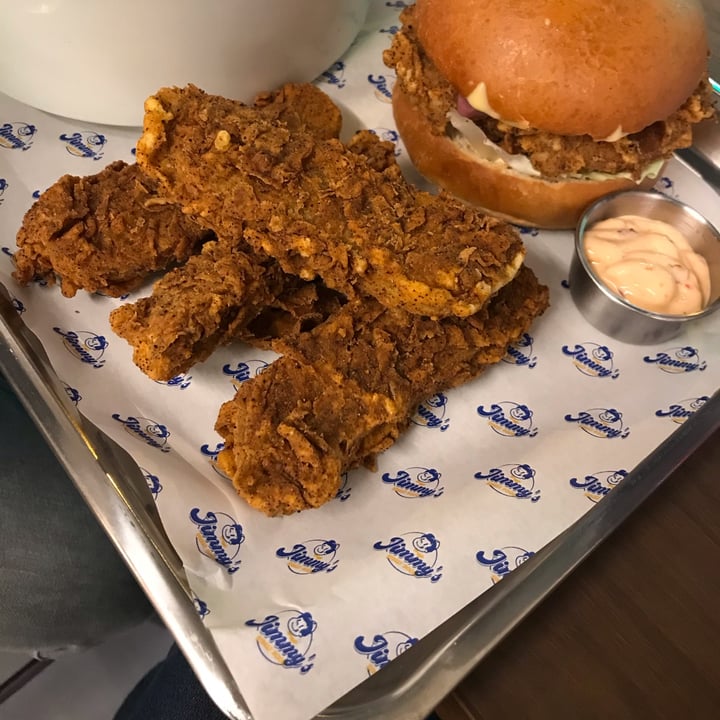 photo of Jimmy's street food Paris Tenders shared by @mallory17 on  16 Feb 2022 - review