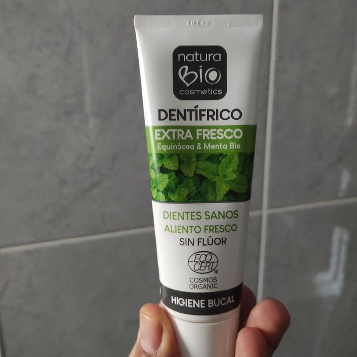 photo of Natura Bio Cosmetics Dentífrico shared by @veganeuskadi on  23 Oct 2022 - review