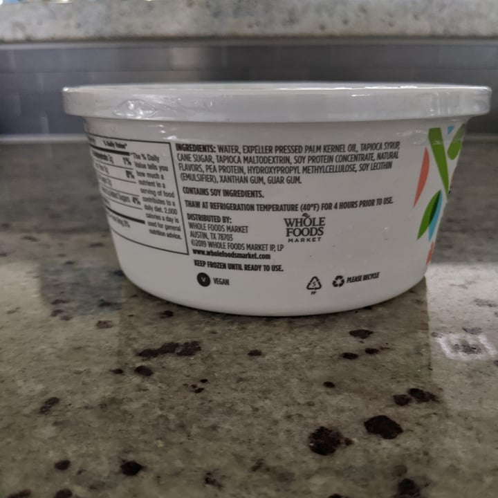 photo of 365 Whole Foods Market Plant Based Whipped Topping shared by @lafferty81 on  02 Apr 2021 - review