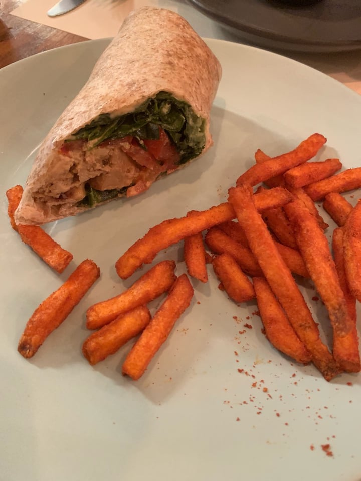 photo of Forever Vegano The Wrap shared by @nickleversace on  07 Aug 2019 - review