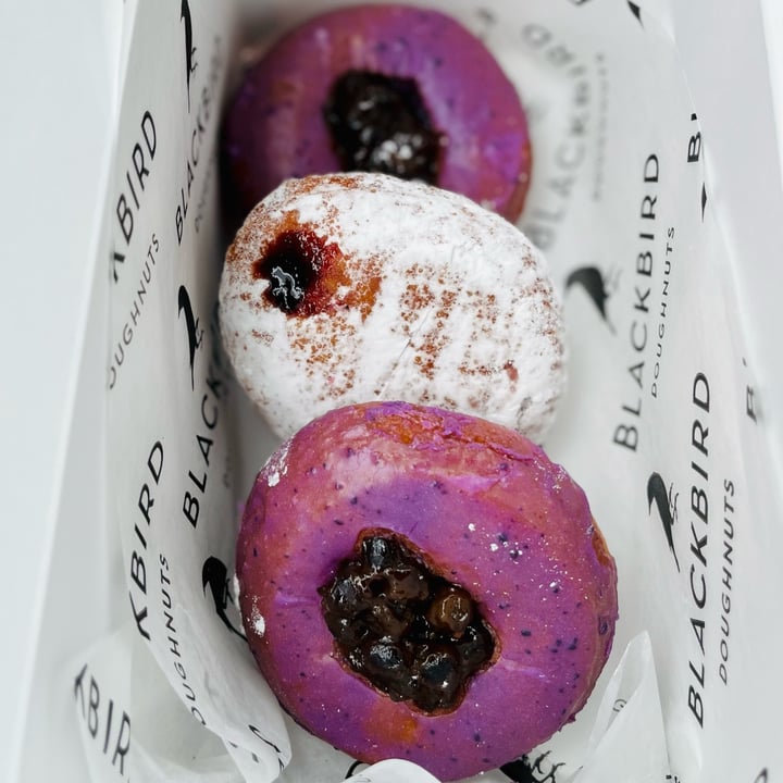 review photo of Blackbird Doughnuts Brighton Ube doughnut shared by @amz8893 on 13 Apr 2022 - review