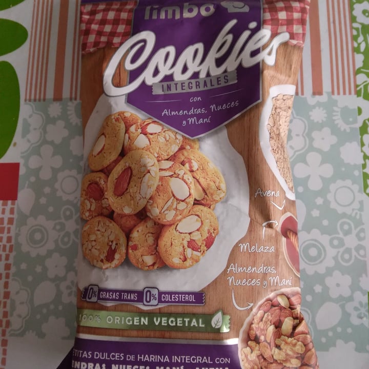 review photo of Limbo Galletitas integrales de Almendras, Nueces y Mani shared by @rociomontenegr0 on 02 Feb 2022 - review