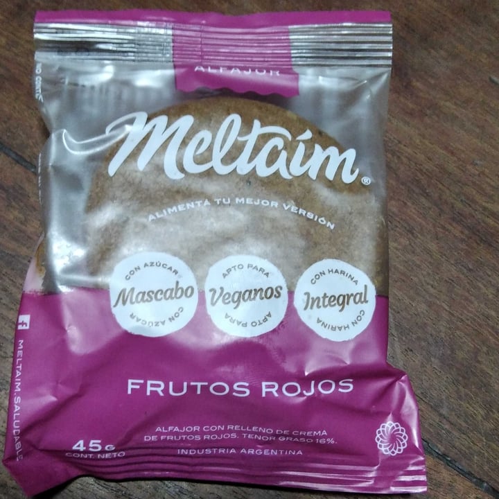 photo of Meltaím Alfajor de Frutos rojos shared by @amiraashlem08 on  21 Feb 2022 - review