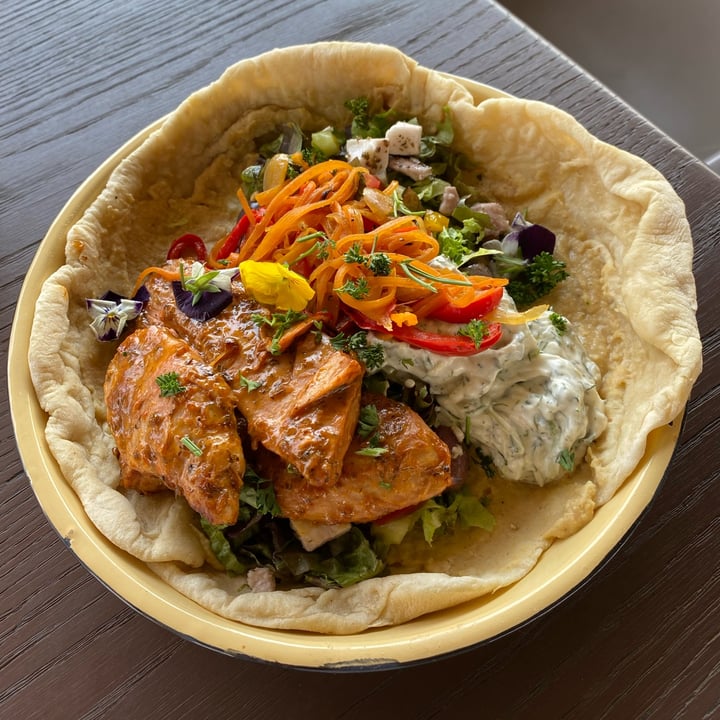 review photo of Asher's Corner Cafe @ Ashers Farm Sanctuary The Mediterranean shared by @lilandiniemand on 16 Oct 2021 - review
