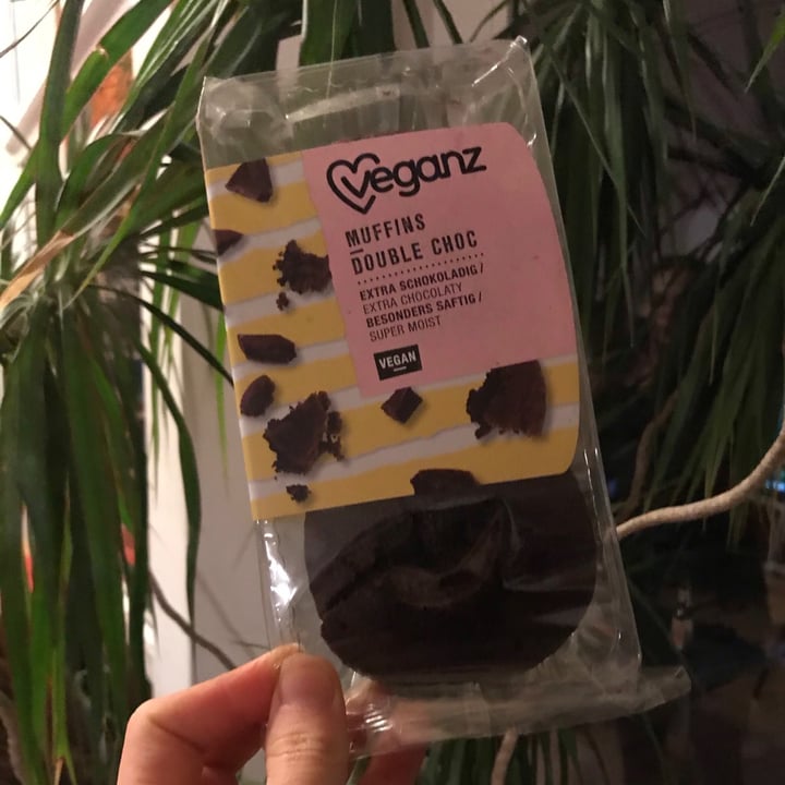 review photo of Veganz Muffins Double Choc shared by @luciee on 24 Jan 2021 - review