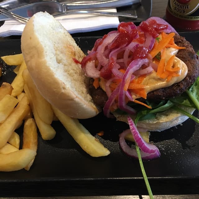 Photo of the dish “Cheeky Chickpea Burger”