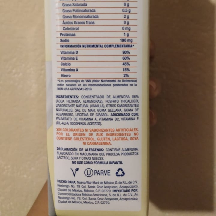 review photo of Member's Mark Leche de Almendras Vainilla shared by @erikayuliana on 08 Jun 2020 - review
