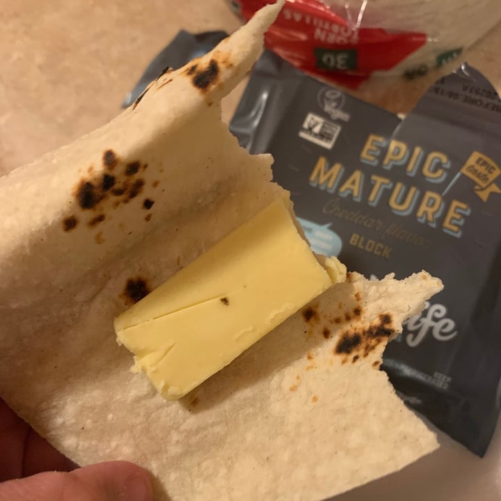 photo of Violife Epic Mature Cheddar Block shared by @gabywoofwoof on  28 May 2021 - review