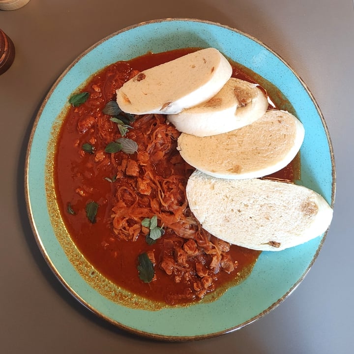review photo of Vegan's Prague goulash with dumplings shared by @tastyveg on 10 Aug 2022 - review