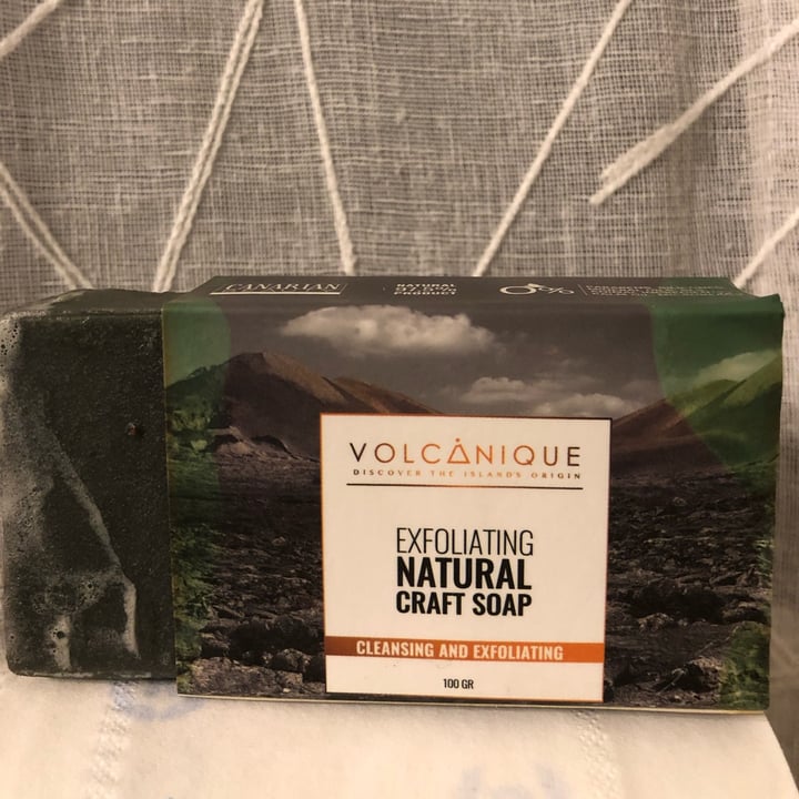 photo of Volcanique Exfoliating natural craft soap shared by @beatricevecchio on  23 Mar 2022 - review