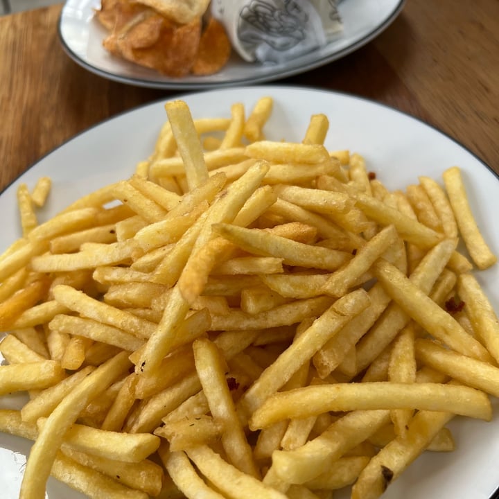 photo of Barthalé Deli & Lounge Papas Fritas shared by @josegalli on  20 Sep 2022 - review