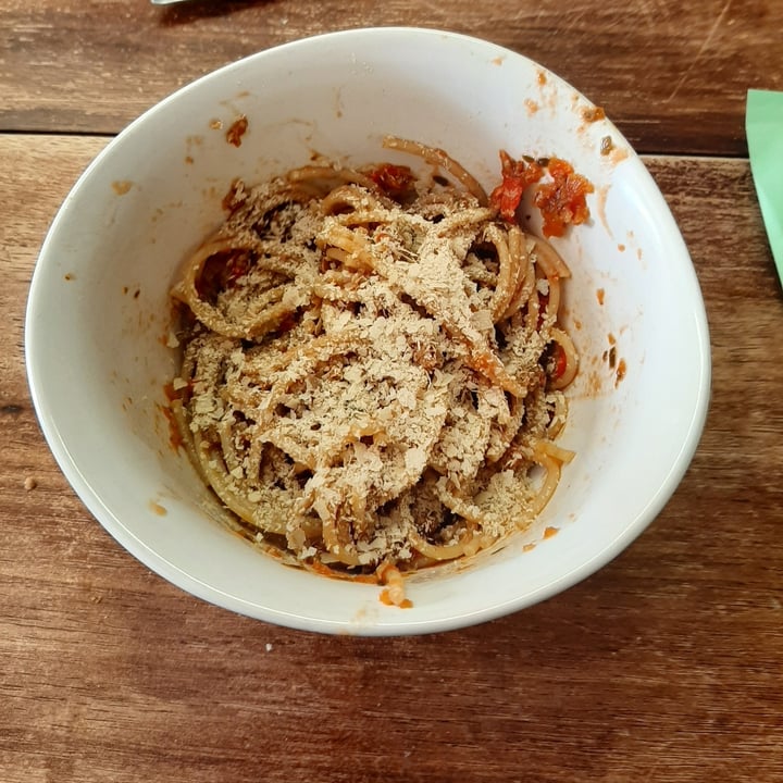 photo of Woolworths Food Whole wheat spaghetti shared by @mikejuliette on  18 Jul 2020 - review