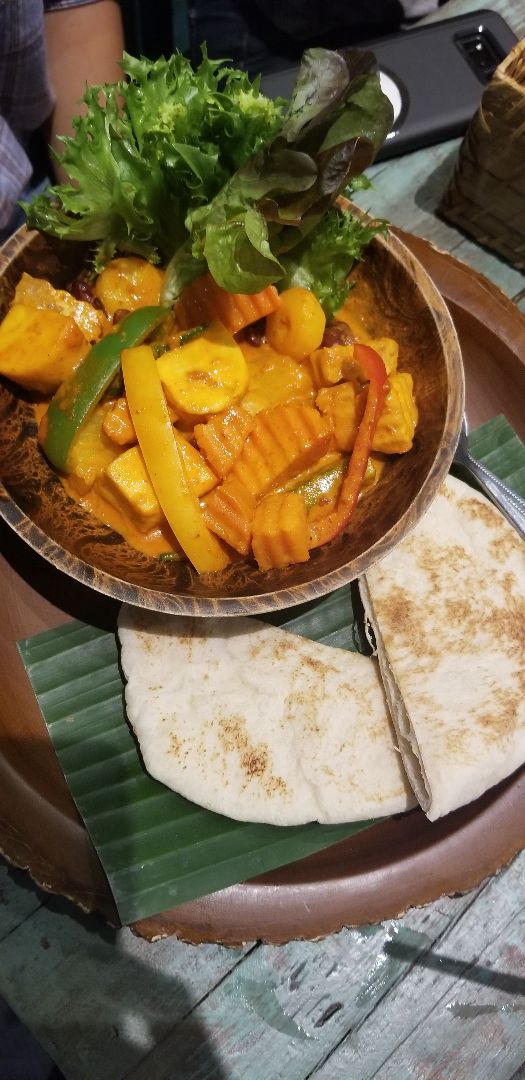 review photo of Mango Massaman Curry shared by @criselefantasia on 04 Dec 2019 - review