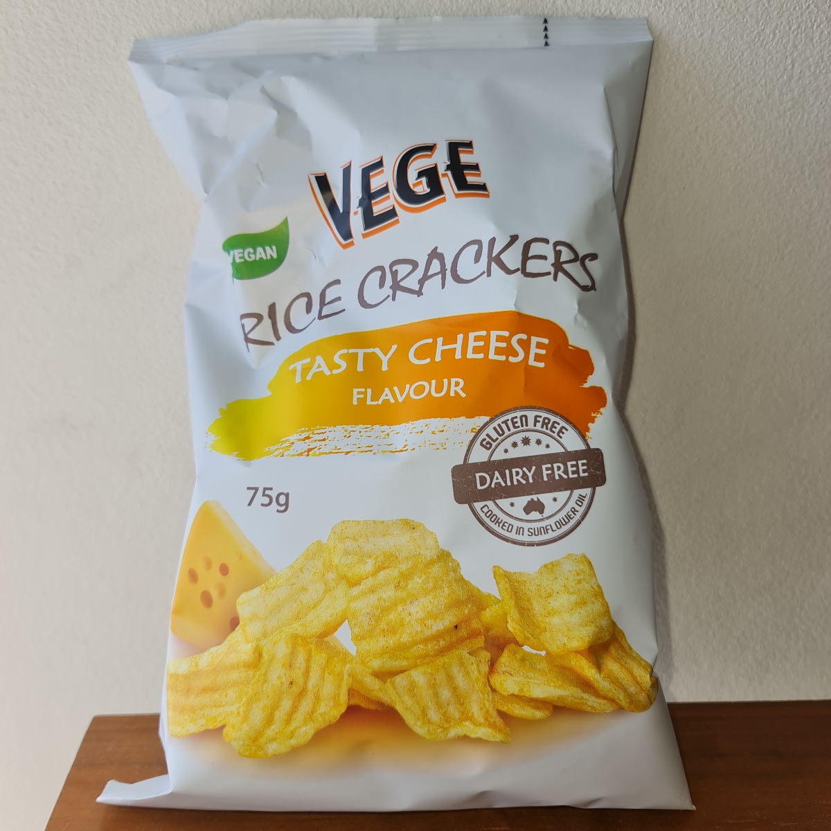Vege Rice Crackers Tasty Cheese Flavour Reviews abillion