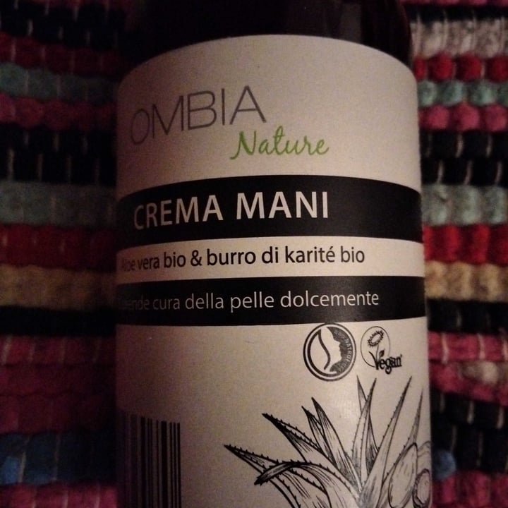 photo of Ombia Crema mani shared by @vasconerone on  21 Jun 2021 - review