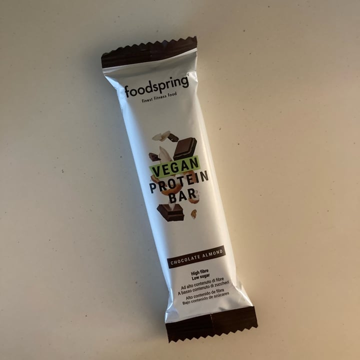 review photo of Foodspring protein bar chocolate almond shared by @alessandrozucca on 16 Sep 2022 - review