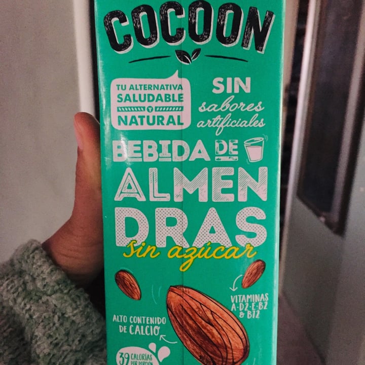 photo of Cocoon Bebida De Almendras Sin Azucar shared by @paoisnowvegan on  03 Sep 2021 - review