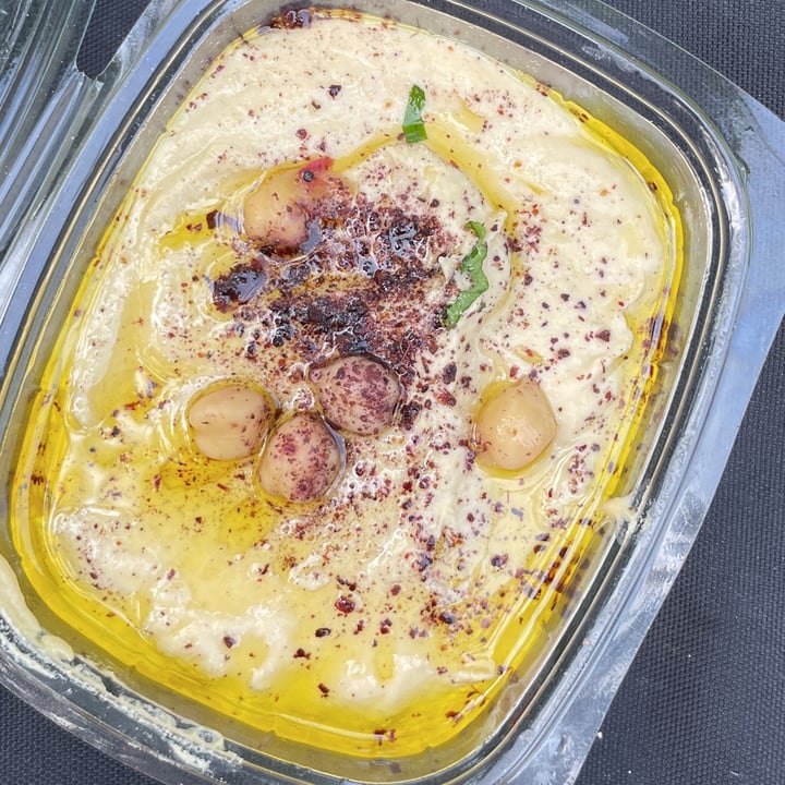photo of Fairouz Hummus shared by @cinziagilmore on  19 May 2022 - review