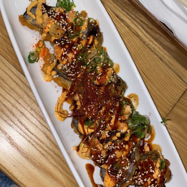 photo of Tane Vegan Izakaya The Wedge Roll shared by @summerlebrun on  12 Jun 2021 - review