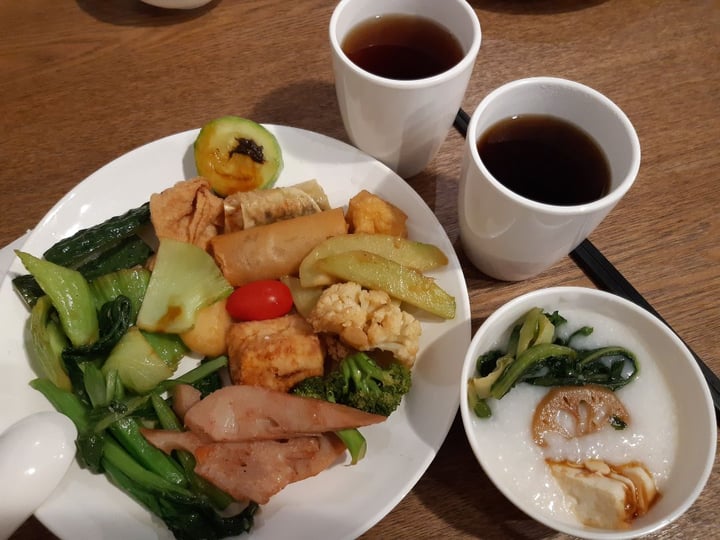 photo of Ahimsa Buffet Vegetarian Buffet shared by @dee6 on  10 Jul 2019 - review