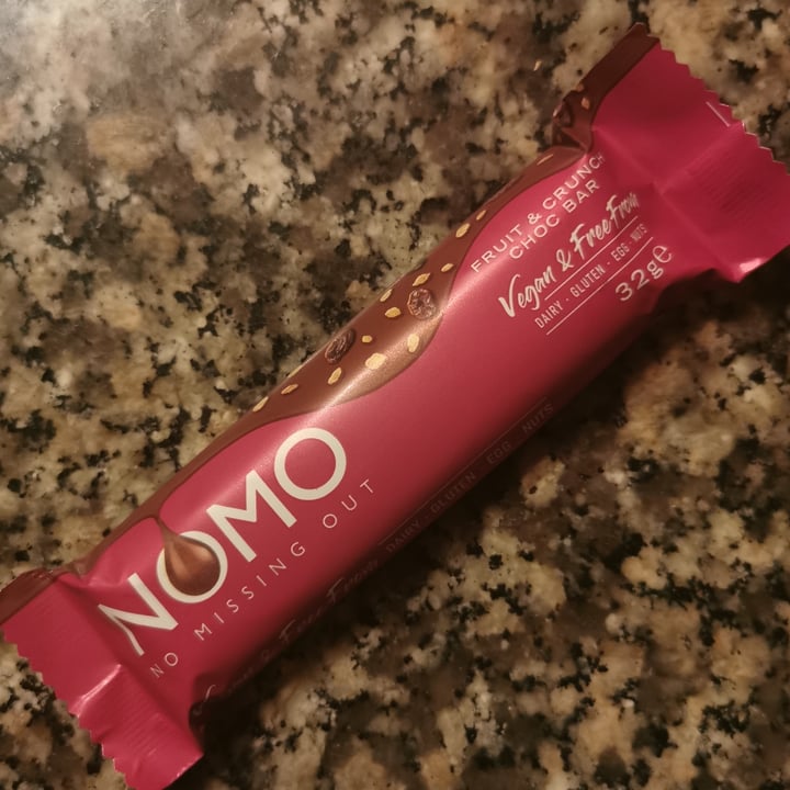 photo of NOMO Fruit & crunch choc bar shared by @marnik224 on  01 Jan 2021 - review