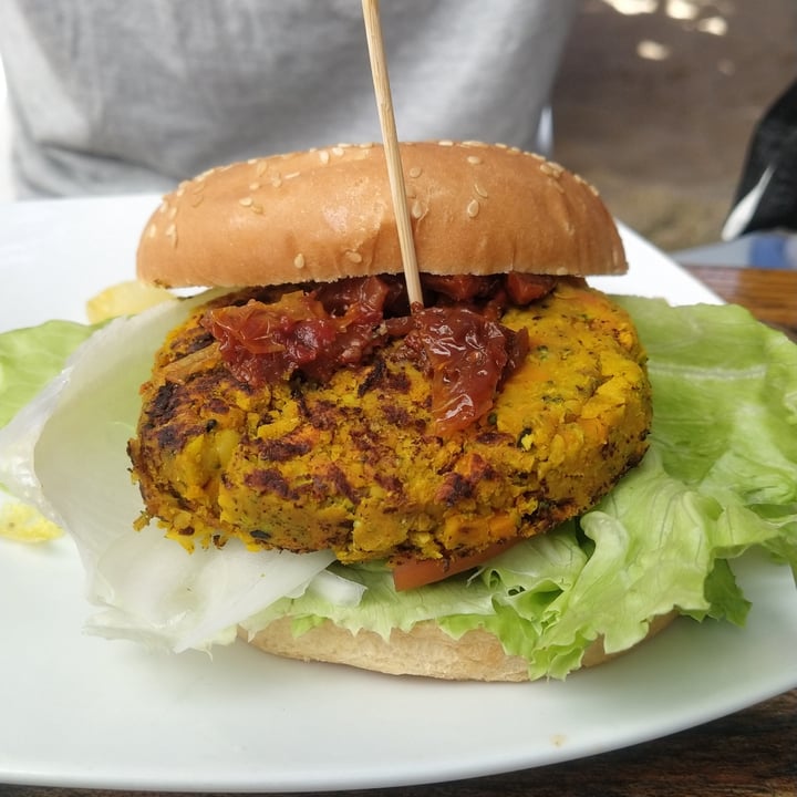 photo of OHANA Hamburguesa vegana shared by @ebarrenetxea on  30 Aug 2021 - review