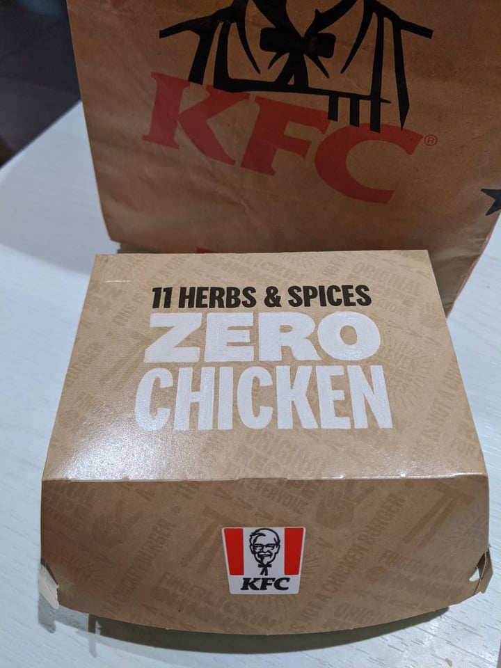photo of KFC Original Recipe Vegan Burger shared by @aivilomt on  14 Jan 2020 - review
