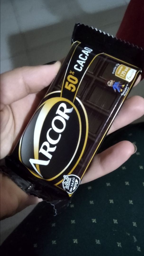 photo of Arcor Chocolate 50% Cacao shared by @chicasjudias on  22 Apr 2020 - review