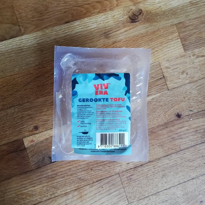 review photo of Vivera Gerookte (Smoked) Tofu shared by @melissaallieri on 17 Nov 2022 - review