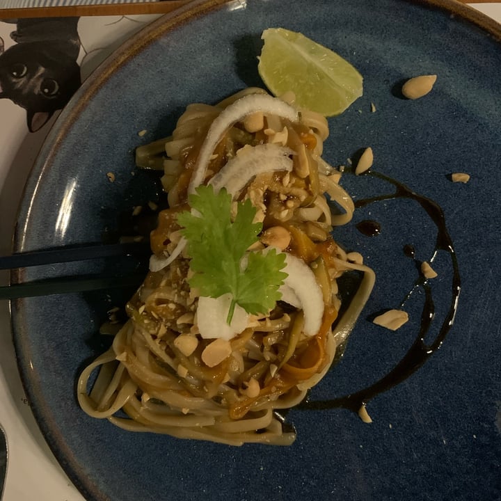 photo of Romeow Cat Bistrot Pad Thai shared by @giuulia on  11 Jun 2022 - review