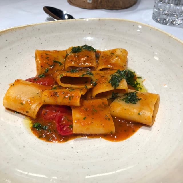 Foto do prato “Paccheri ai pomodorini”